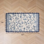 約66 × 114 cm（2'2" × 3'9"）